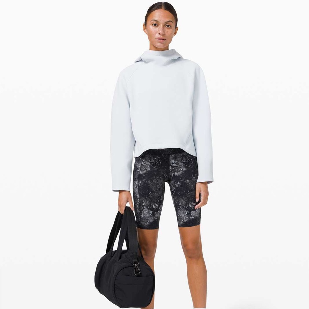 LULULEMON Airwrap Sweatshirt